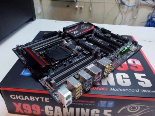 โดนใจคอเกม!! Gigabyte GA-X99 GAMING 5 เมนบอร์ดตระกูล GAMING จากค่าย กิ๊กกะไบต์